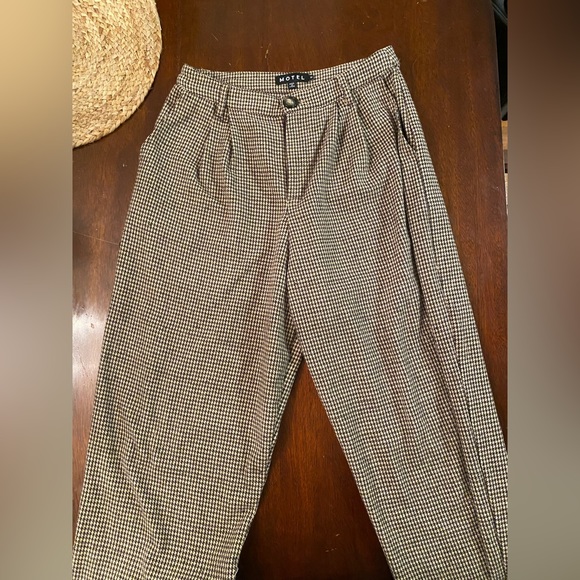 Motel Rocks Pants- Size Medium - Picture 2 of 2